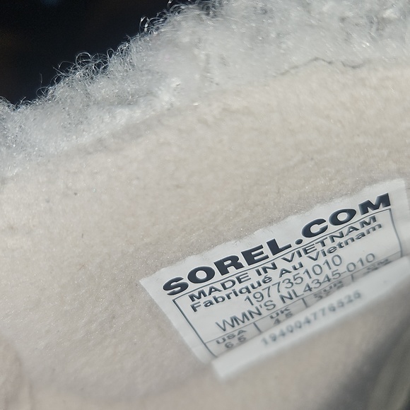 Sorel Harlow Lace Cozy Black Boots NIB - Picture 16 of 16